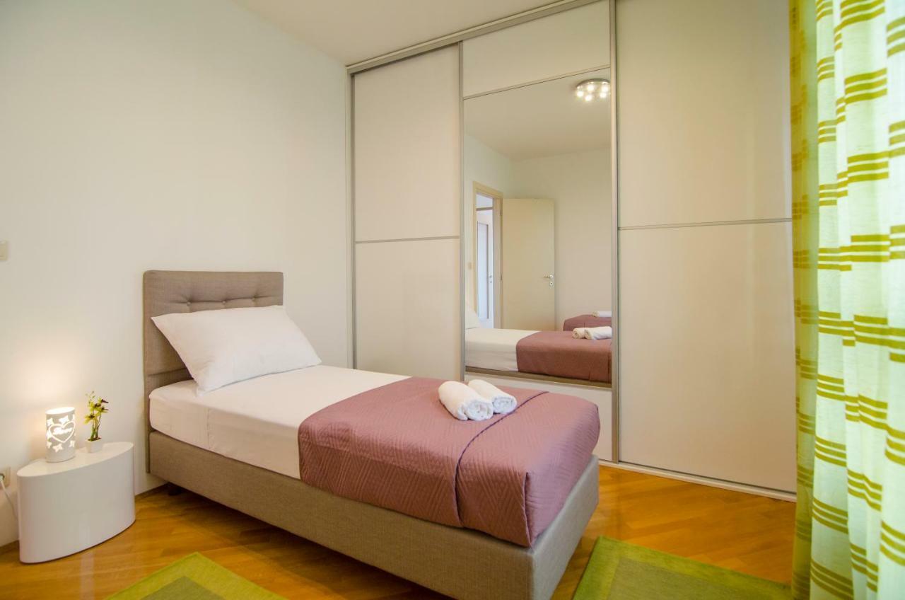 Split Apartment Sinisa Ngoại thất bức ảnh