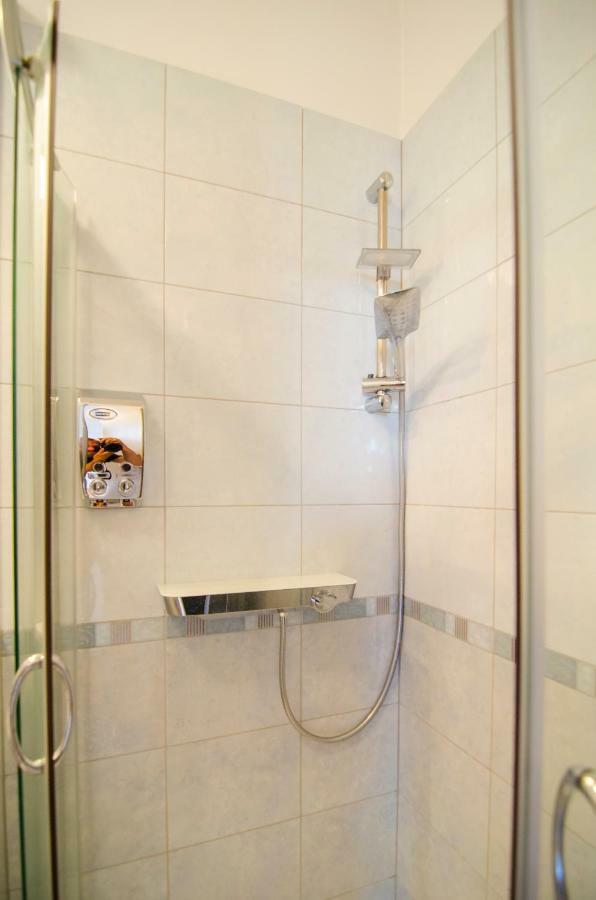 Split Apartment Sinisa Ngoại thất bức ảnh