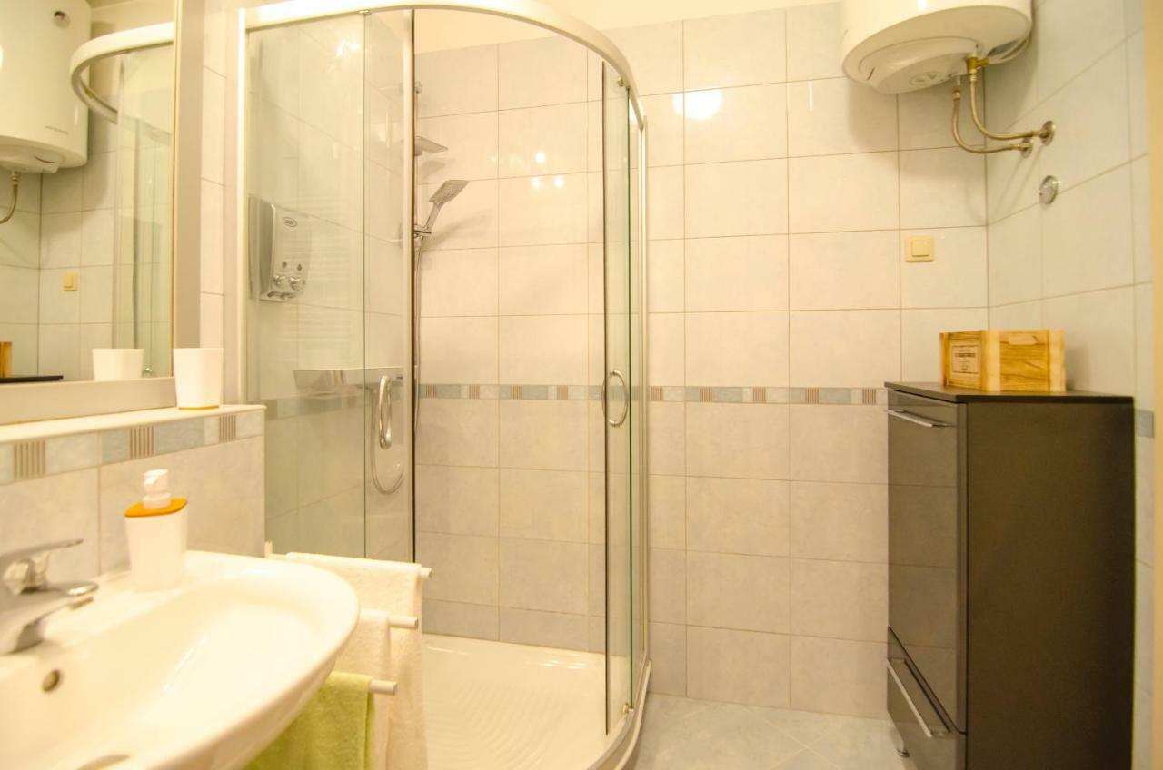 Split Apartment Sinisa Ngoại thất bức ảnh