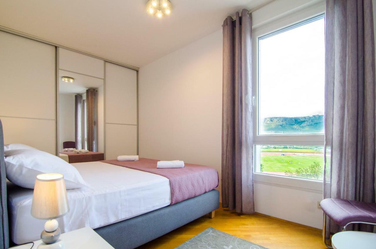 Split Apartment Sinisa Ngoại thất bức ảnh